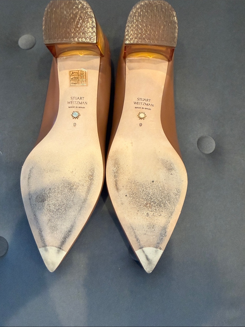 Stuart Weitzman Tan Leather Pointed-Toe Pumps - Picture 4 of 5